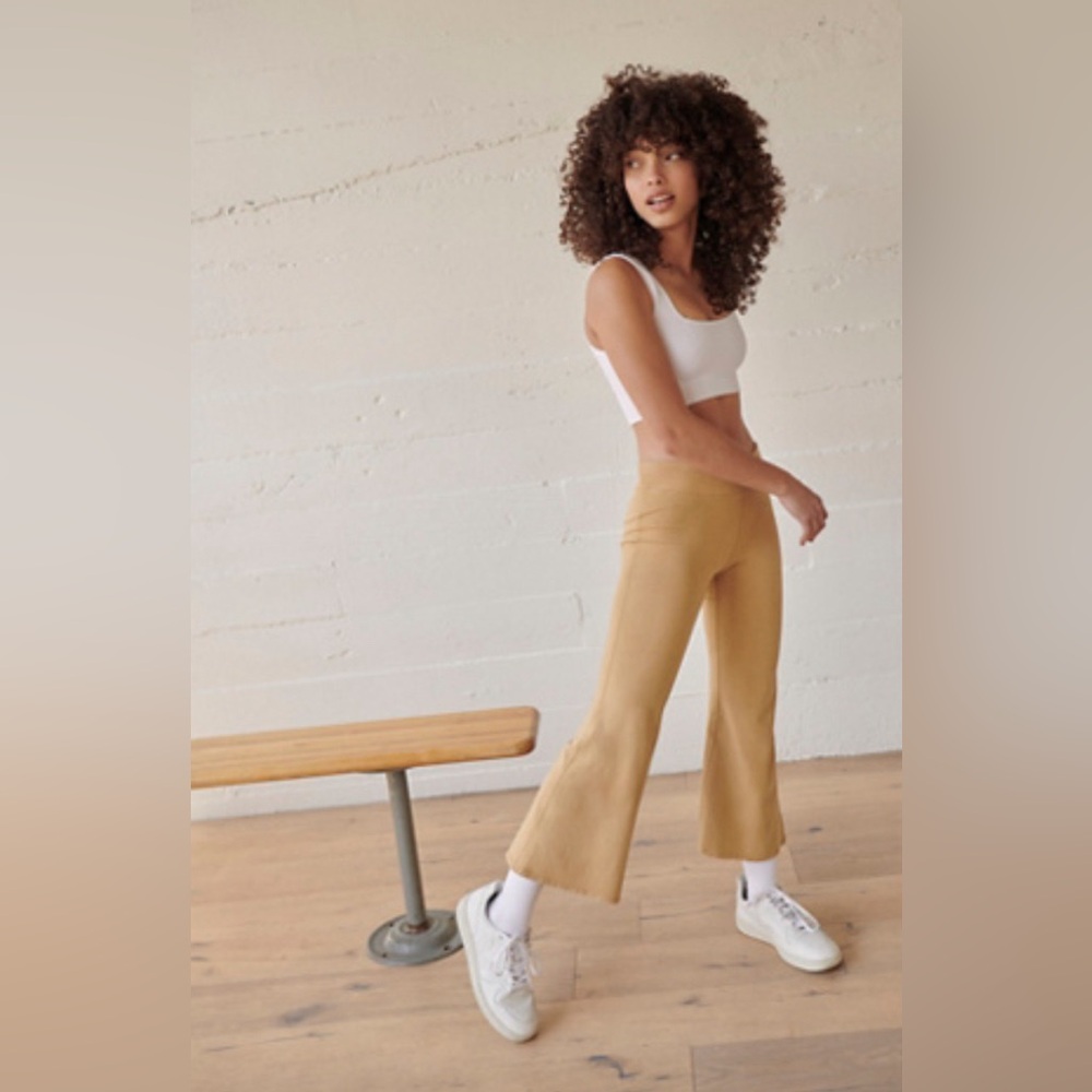 FP Movement Hot Shot Crop Flares
